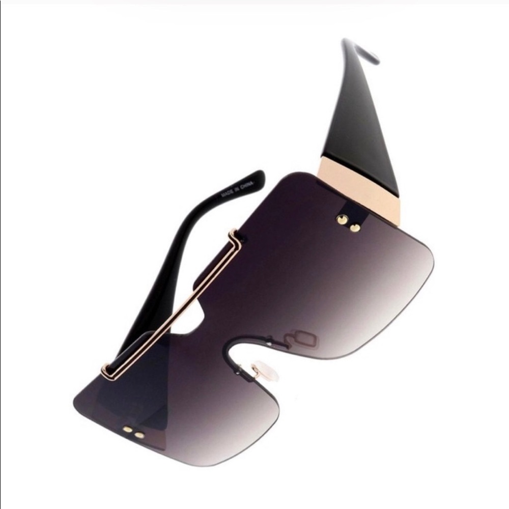 Oversized Ombre Sunglasses